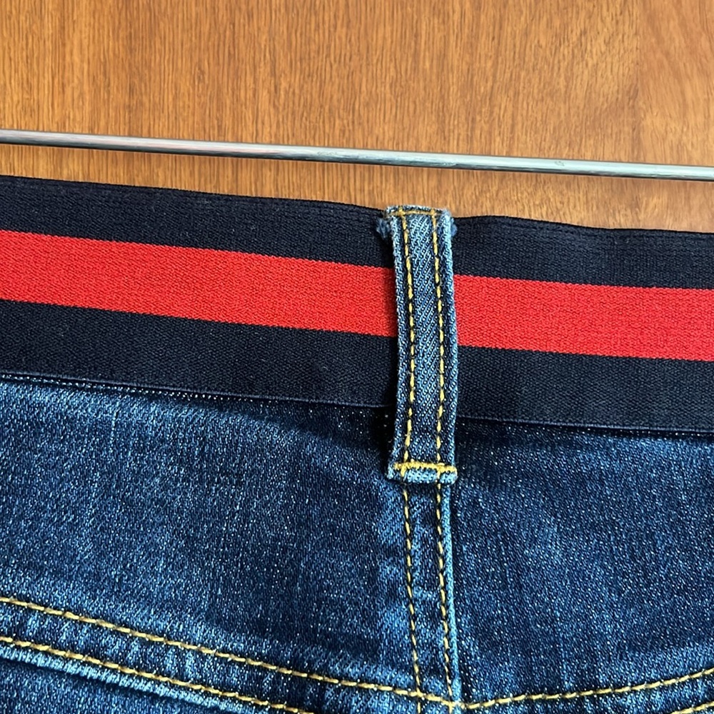 BNWOT So beautiful Cabi button fly skinny jeans - Picture 8 of 14
